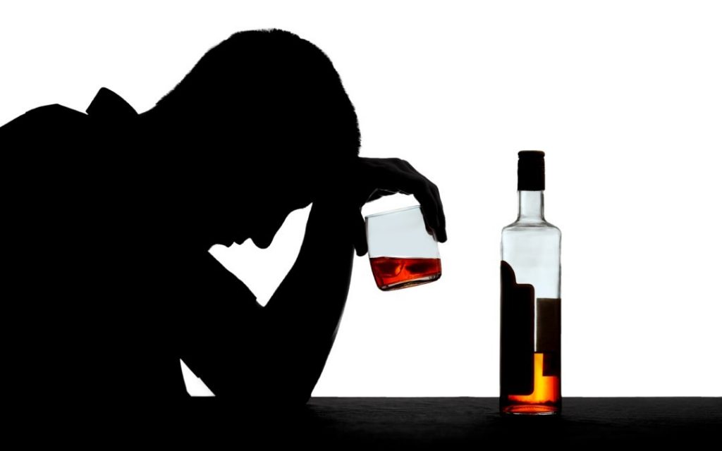 Alcol e cancro: scoperto un pericoloso legame